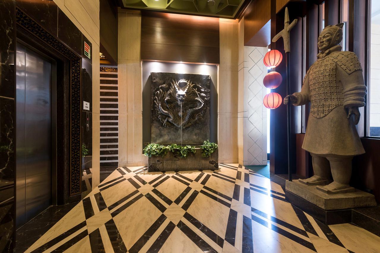 Golden Chariot Vasai Hotel Екстер'єр фото